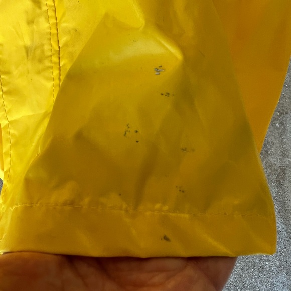 University of Oregon Rain Jacket - Picture 6 of 8